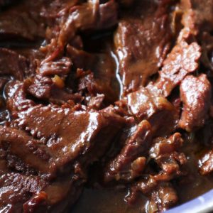 Feature image for stovetop beef stew.