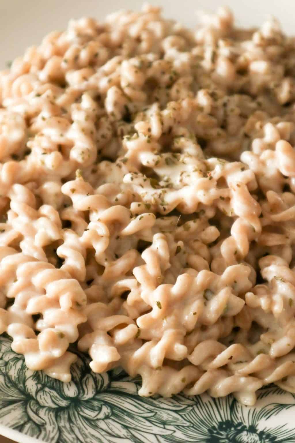 Sour cream pasta - Nutmeg and Vinegar