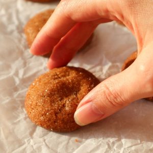 The featured image for ginger cookies with fresh ginger.