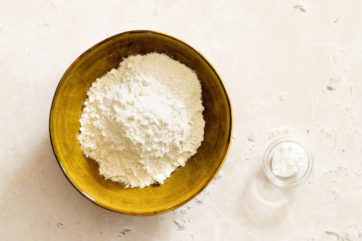 Ingredients to make self-rising-flour.